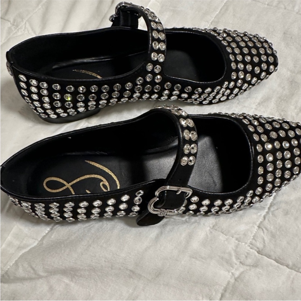 Elegant Black Studded Women's Shoes